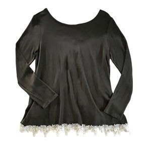 ANDREE’ by unit, DARK GREEN, LONG SLEEVE TOP WITH EMBROIDERY. SIZE L.